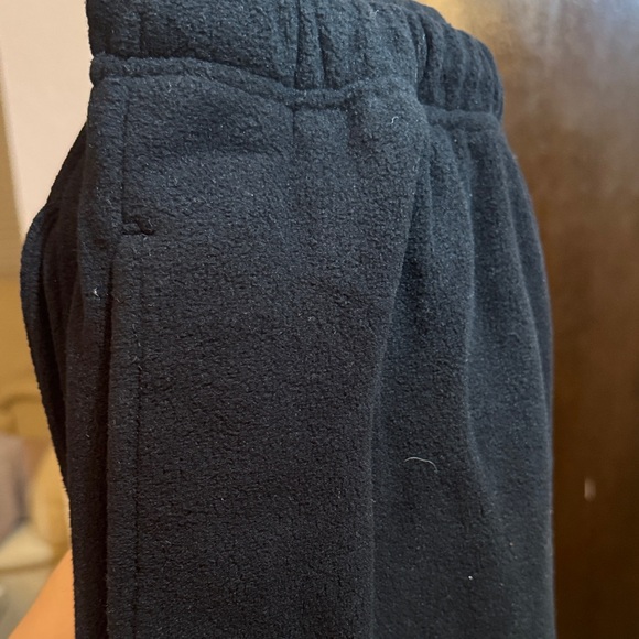 Old Navy Navy Fleece Pants w/ Pockets Drawstring - Picture 3 of 3